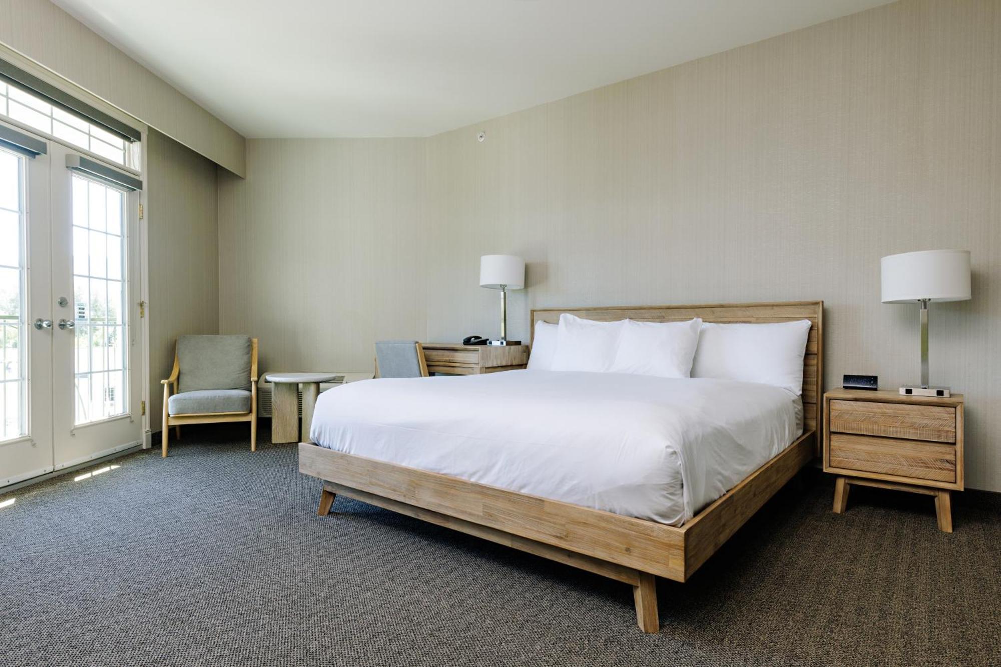Balcomo, A Ramada By Wyndham Penticton Exterior foto